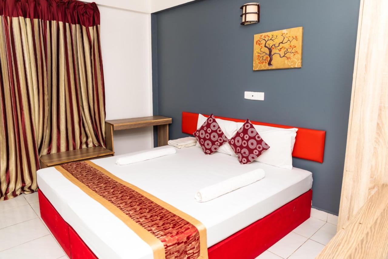 The G Ten Holiday Inn Hulhumale Esterno foto
